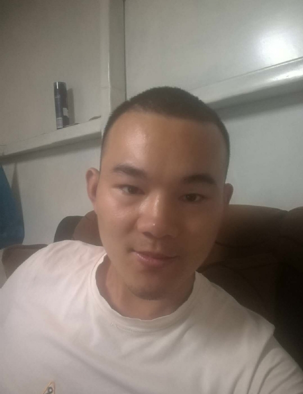 小強。。的第一张照片--赣州相亲服务中心