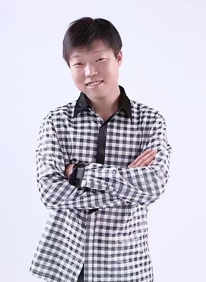 碧海升明月的第一张照片--赣州相亲服务中心
