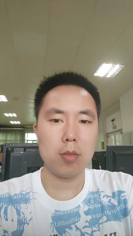 浔城老男孩的第一张照片--赣州相亲服务中心