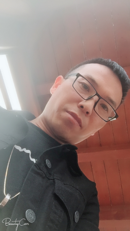 wgf的第一张照片--赣州相亲服务中心
