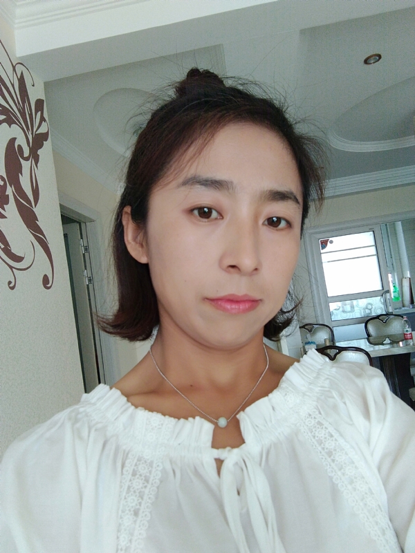 柠檬的第一张照片--赣州相亲服务中心