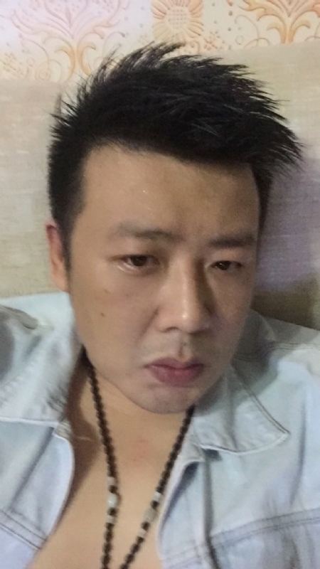 沐浴阳光的第一张照片--赣州相亲服务中心