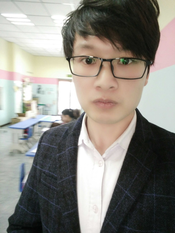 峰的呢喃的第一张照片--赣州相亲服务中心