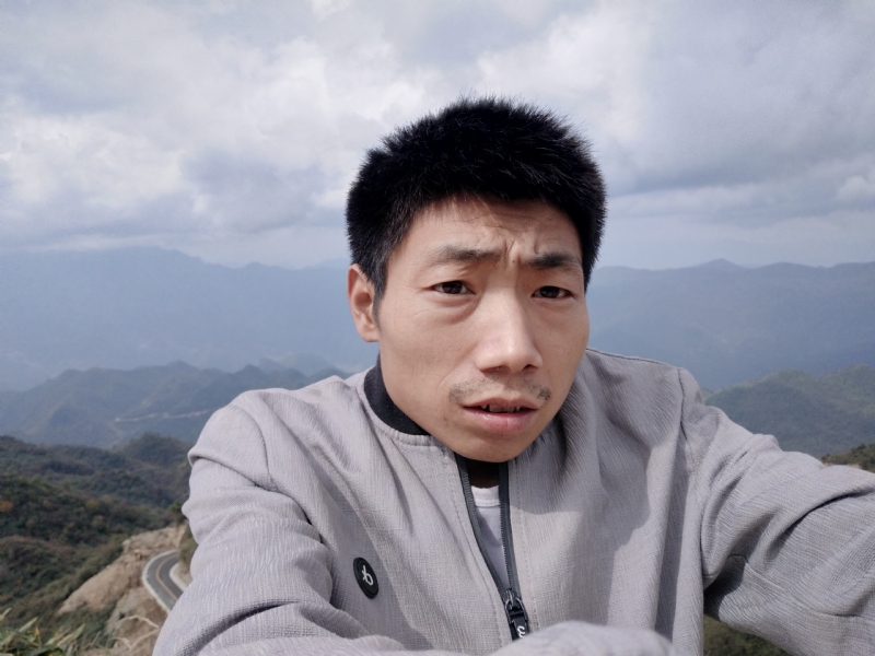 向后半生奋斗的第一张照片--赣州相亲服务中心