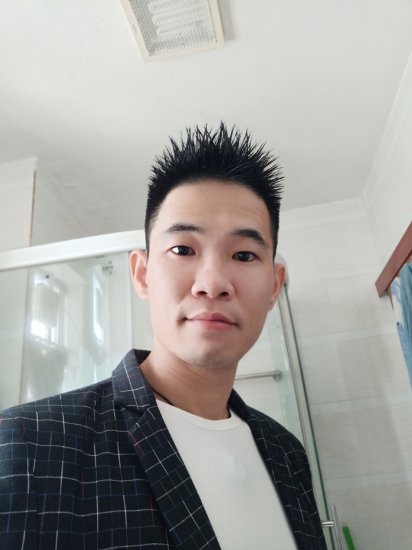 往事随风的第一张照片--赣州相亲服务中心