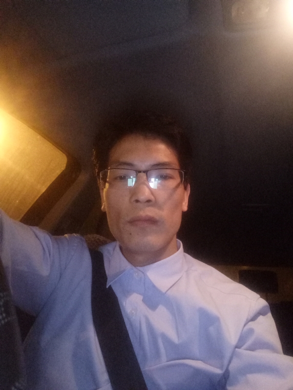 爱也要以诚相待的第三张照片--赣州相亲服务中心