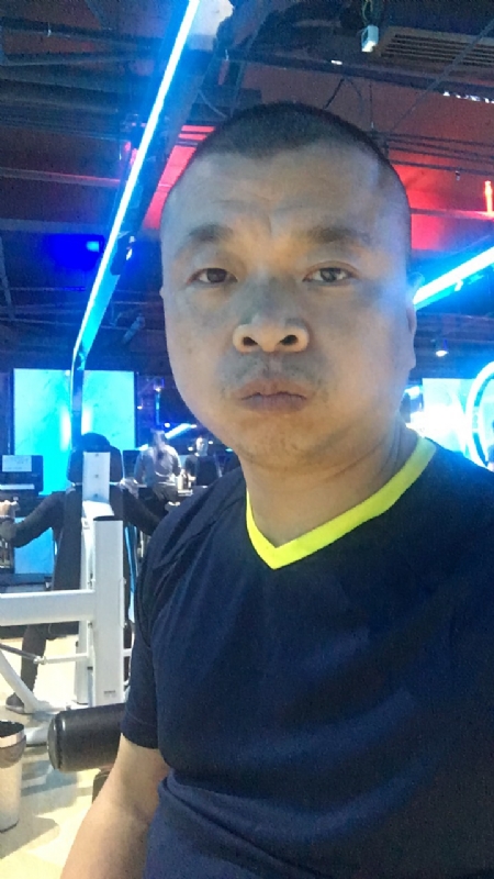 奋斗的第一张照片--赣州相亲服务中心