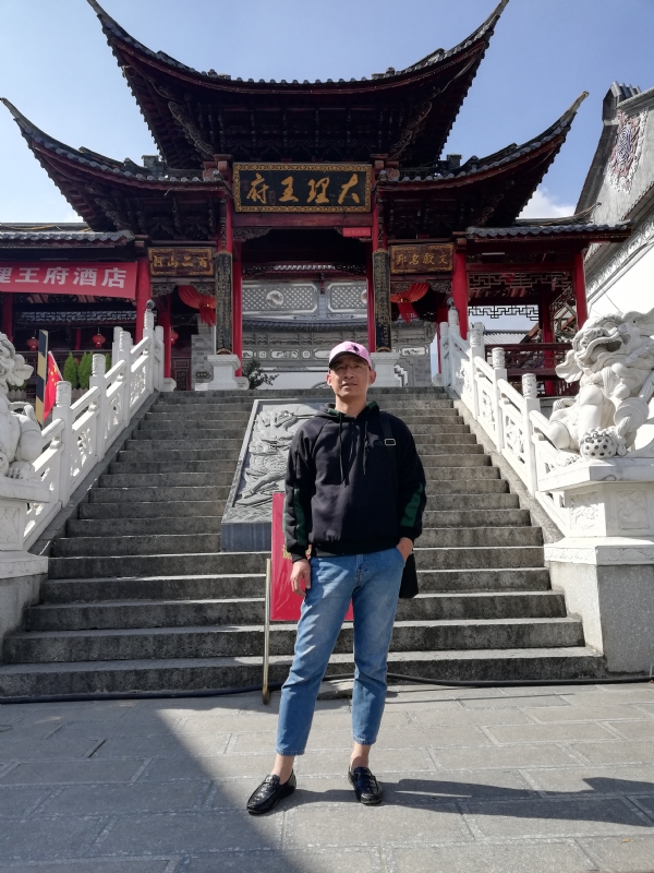 旧事离人的第一张照片--赣州相亲服务中心