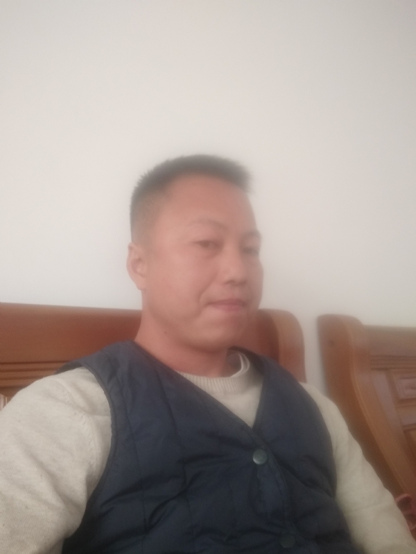 只对你好的第一张照片--赣州相亲服务中心