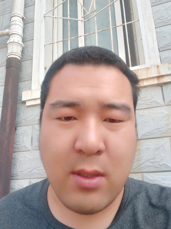 一羽垂天的第四张照片--赣州相亲服务中心