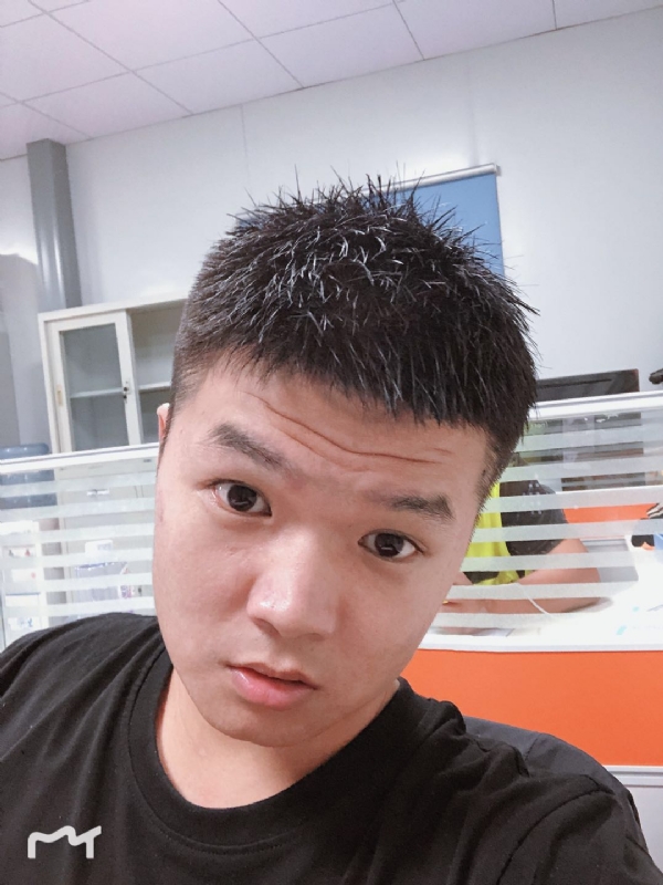 不忘初心的第一张照片--赣州相亲服务中心