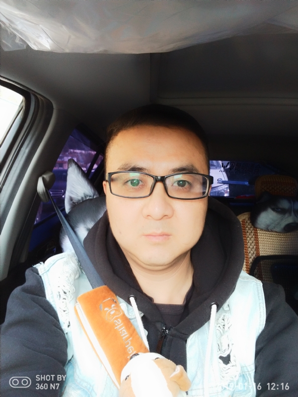 香烟最懂男人心的第一张照片--赣州相亲服务中心