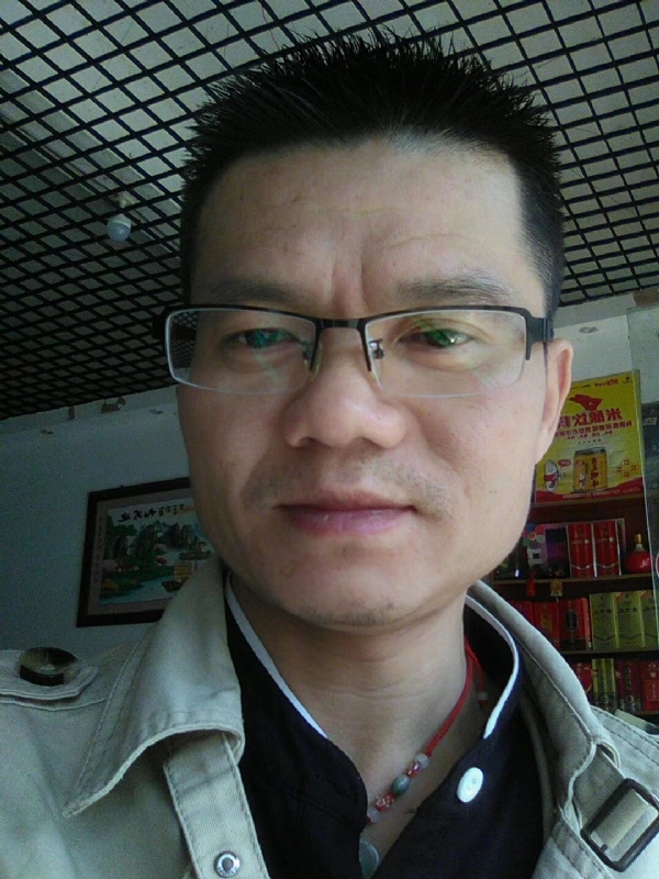 飘逸的第一张照片--赣州相亲服务中心