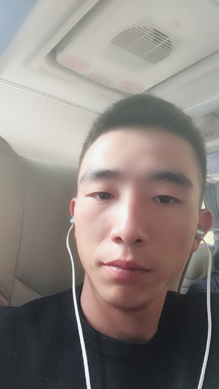 九二年的猴子的第一张照片--赣州相亲服务中心