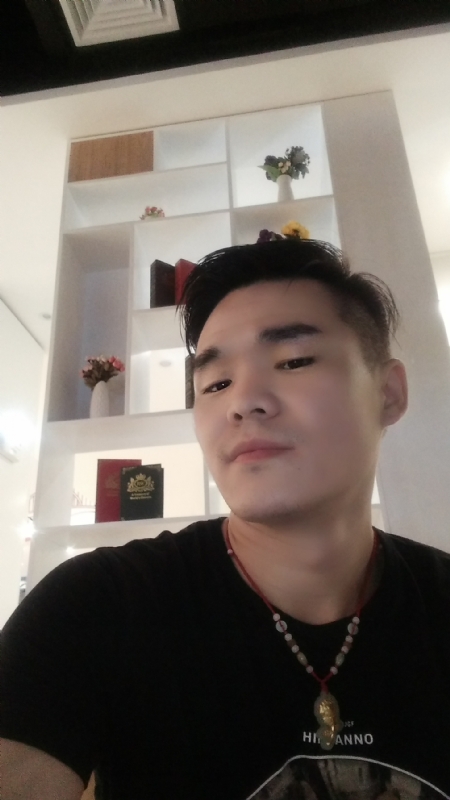 涵博随缘的第一张照片--赣州相亲服务中心