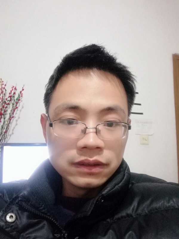 明月天涯的第一张照片--赣州相亲服务中心