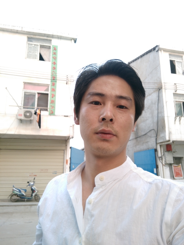 峰哥的第一张照片--赣州相亲服务中心