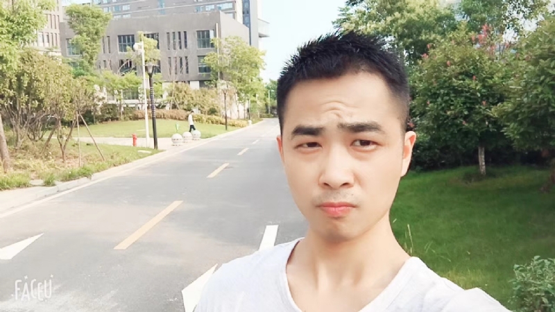 随缘20的第一张照片--赣州相亲服务中心