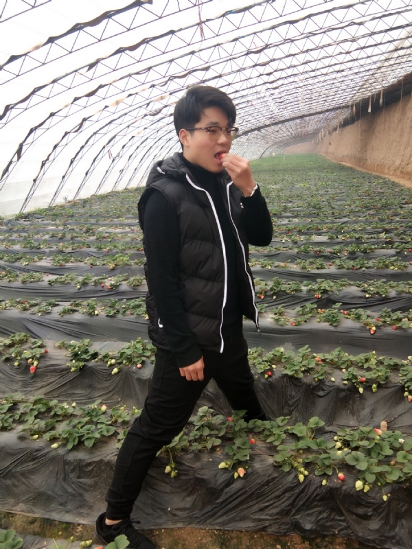 樊小广的第一张照片--赣州相亲服务中心