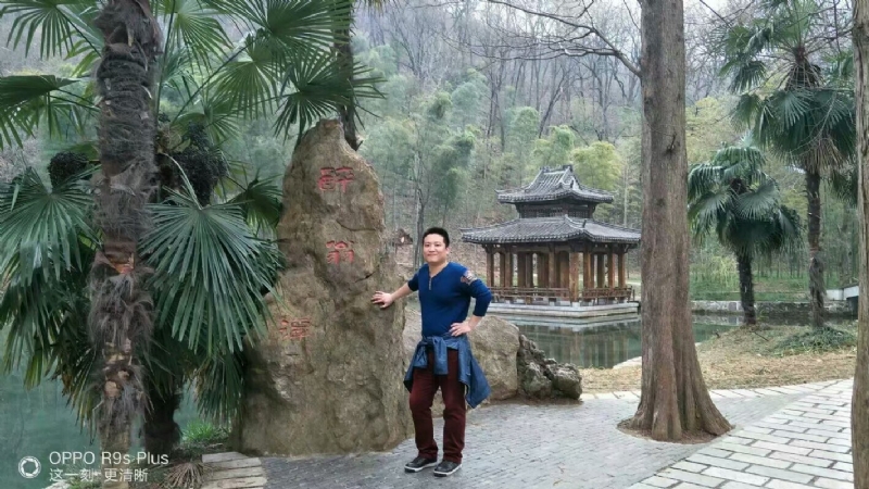 烦事用点心的第一张照片--赣州相亲服务中心