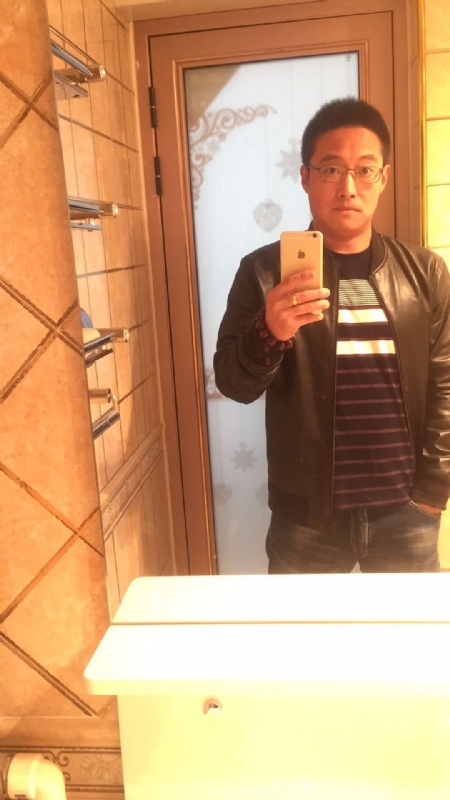 华灯初下的第一张照片--赣州相亲服务中心