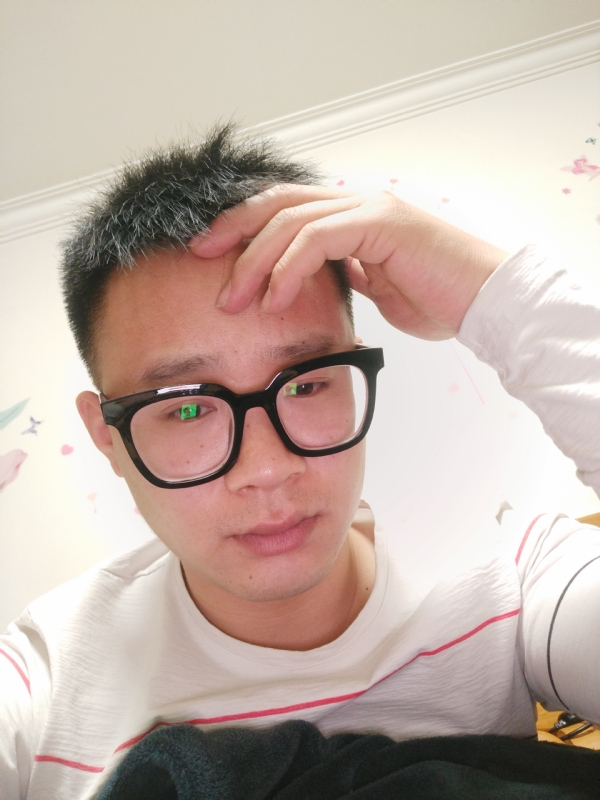 华灯初上的夜晚的第一张照片--赣州相亲服务中心