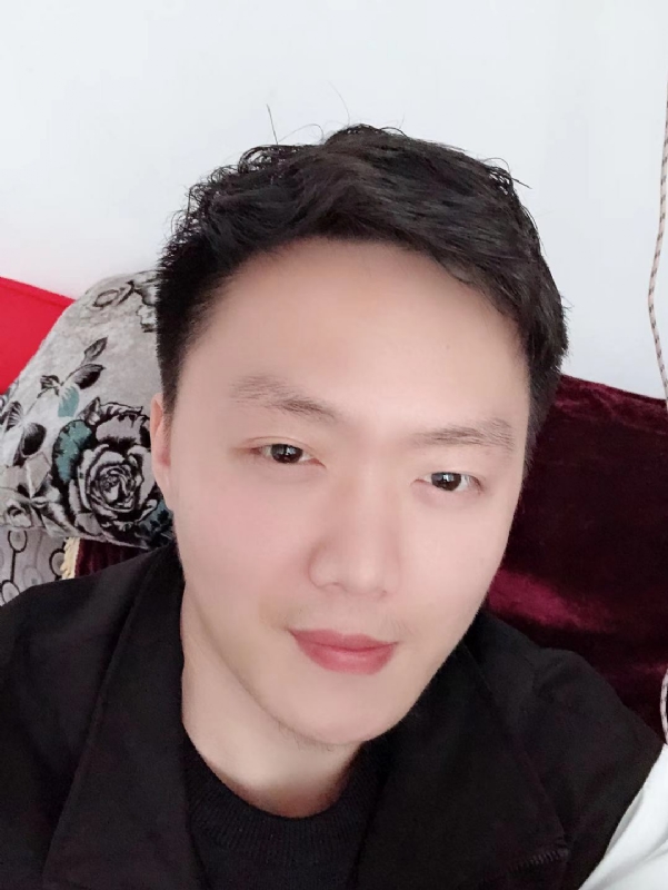 执迷的鲸鱼的第一张照片--赣州相亲服务中心
