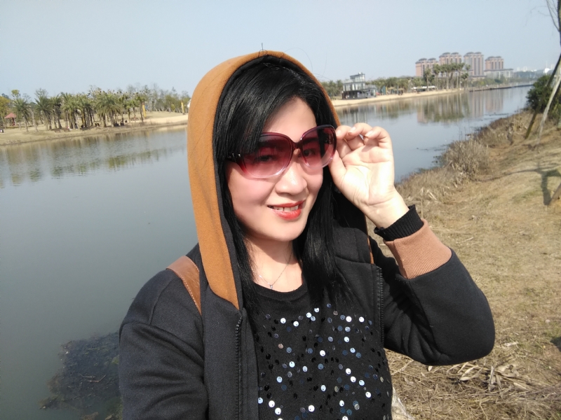 雅寻的第一张照片--赣州相亲服务中心