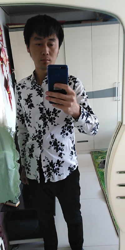 兰若寺里的书生的第一张照片--赣州相亲服务中心