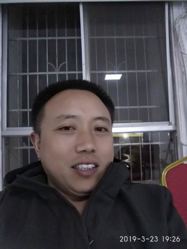 yunbo的第一张照片--赣州相亲服务中心