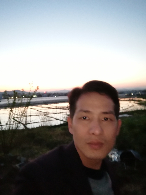 不忘初心的第一张照片--赣州相亲服务中心