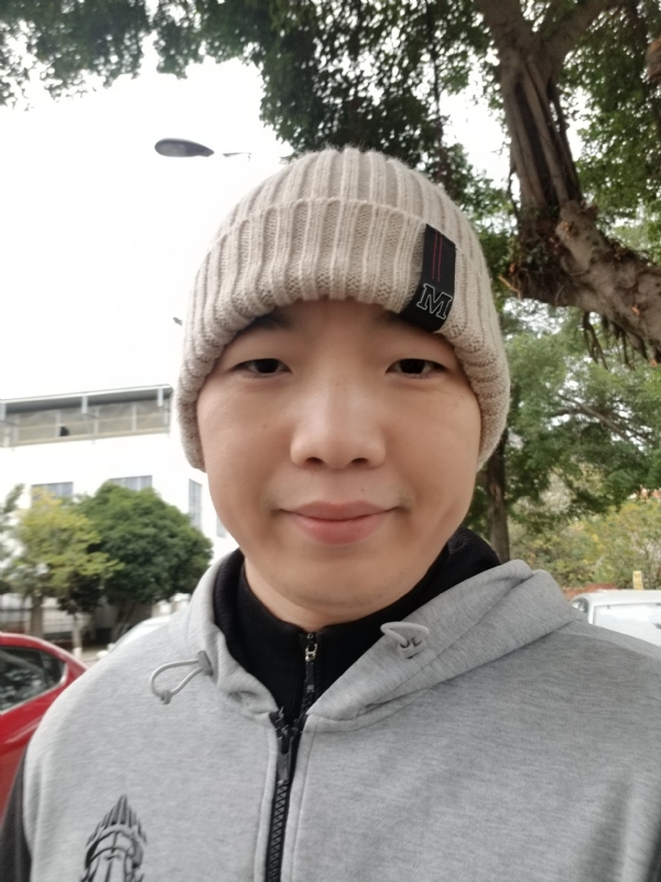 爱笑的老虎的第一张照片--赣州相亲服务中心