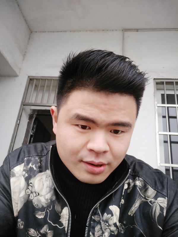 随遇而安的第一张照片--赣州相亲服务中心