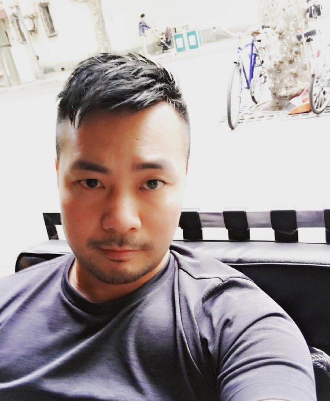 刘江平的第二张照片--赣州相亲服务中心