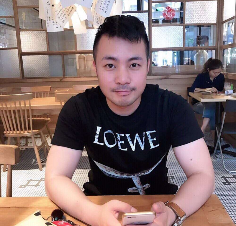 刘江平的第四张照片--赣州相亲服务中心