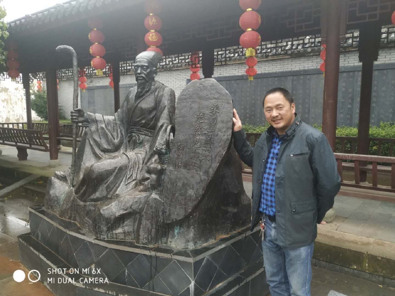 王鑫的第一张照片--赣州相亲服务中心