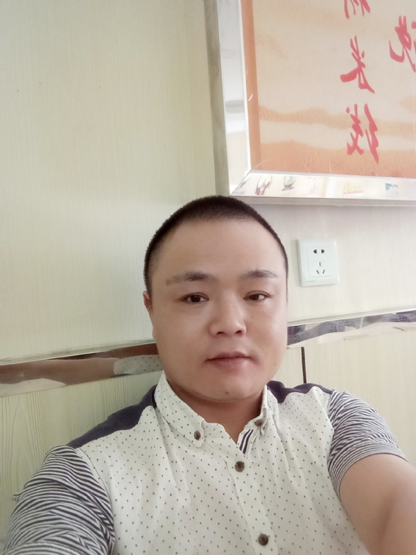 风云淡的第一张照片--赣州相亲服务中心