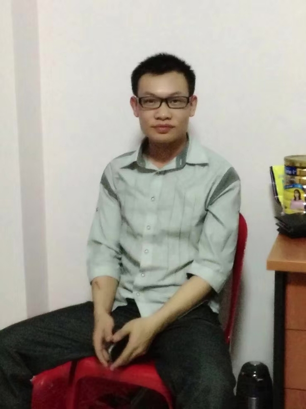 坚强不屈的第一张照片--赣州相亲服务中心