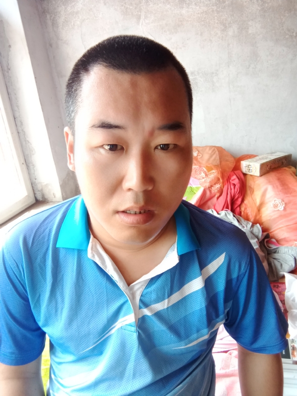 灰太狼的第一张照片--赣州相亲服务中心