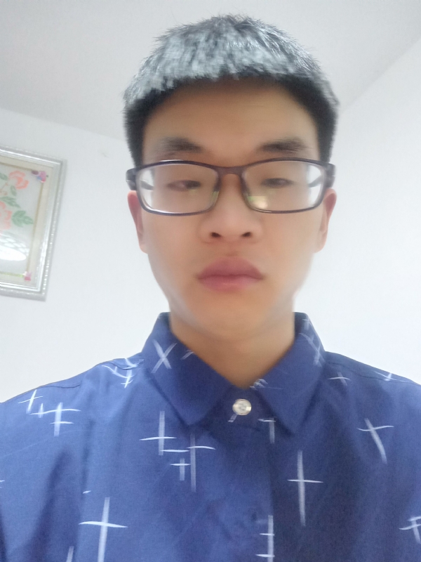 搬砖小伙的第一张照片--赣州相亲服务中心