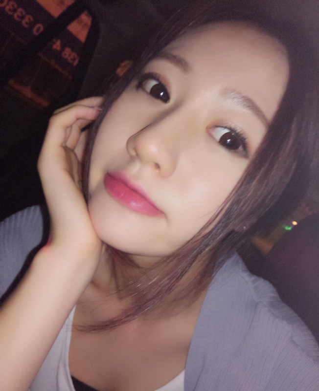 没有故事的女同学的第一张照片--赣州相亲服务中心