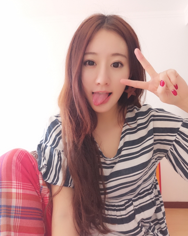 没有故事的女同学的第三张照片--赣州相亲服务中心