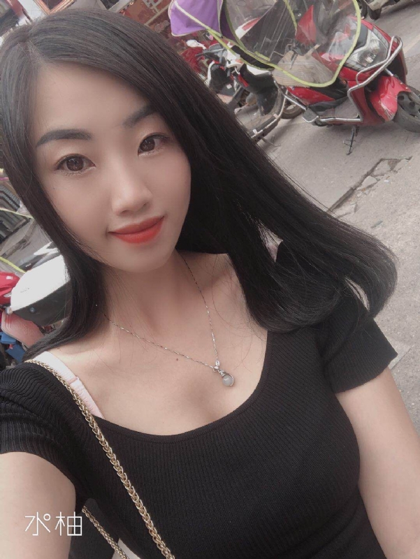 响的第一张照片--赣州相亲服务中心