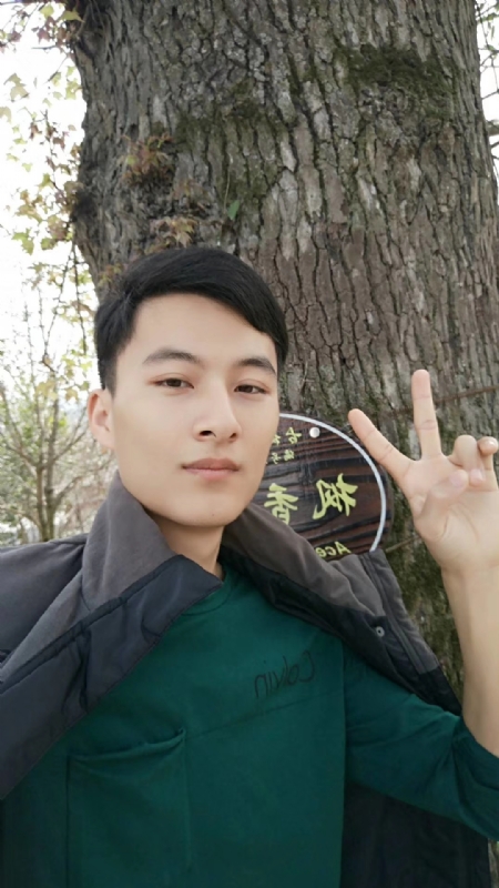 奎哥的第一张照片--赣州相亲服务中心