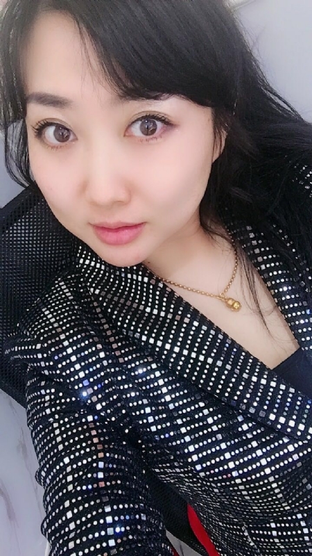 烛影的第一张照片--赣州相亲服务中心