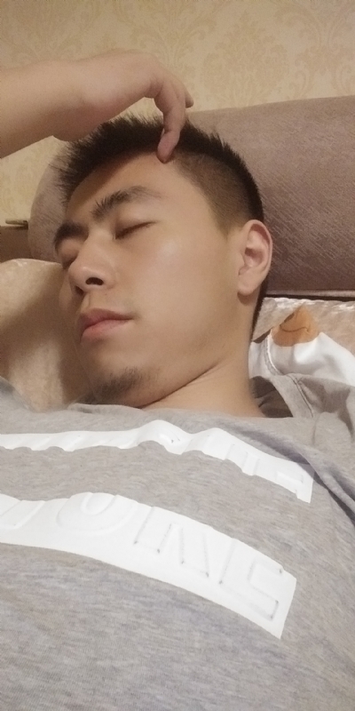 xxxxxxoooooo的第一张照片--赣州相亲服务中心