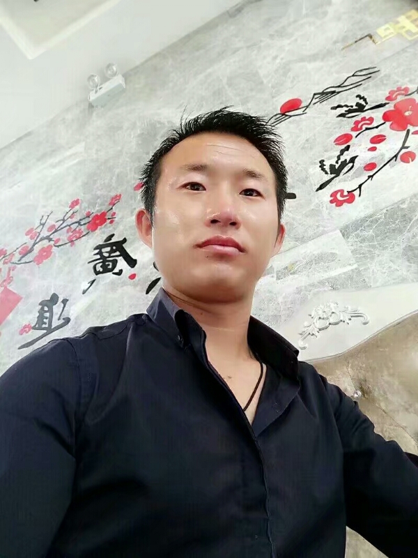系咯在的第二张照片--赣州相亲服务中心