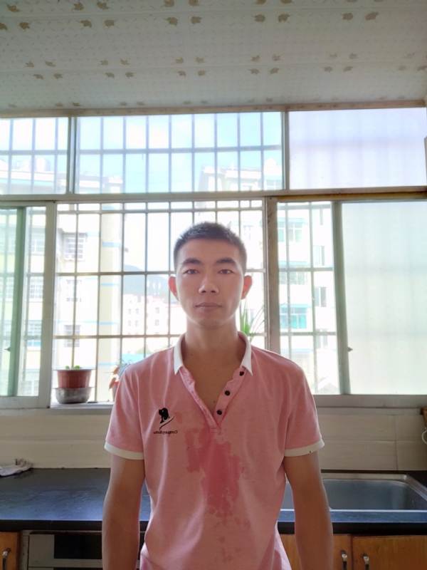 破晓依然的第一张照片--赣州相亲服务中心