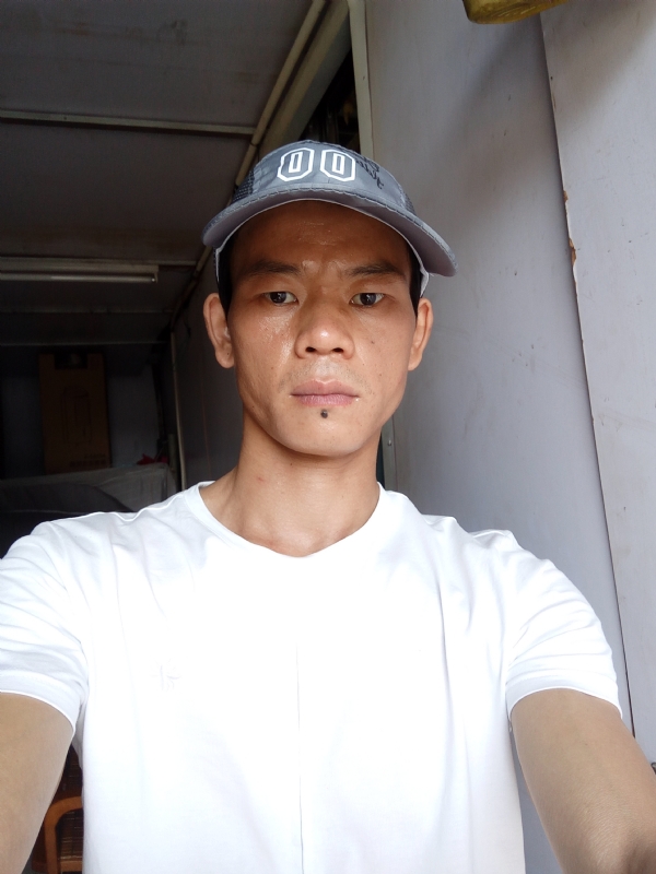 张生的第一张照片--赣州相亲服务中心