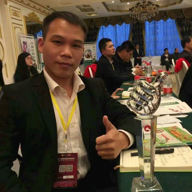 项帅的第一张照片--赣州相亲服务中心